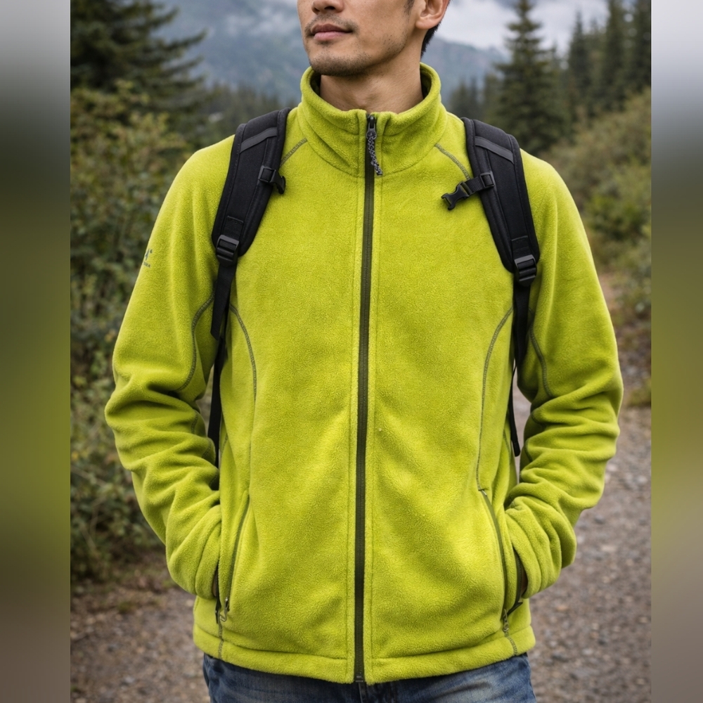 Helly Hansen Bright Green Fleece Jacket Size L Full Zip Lightweight Outdoor